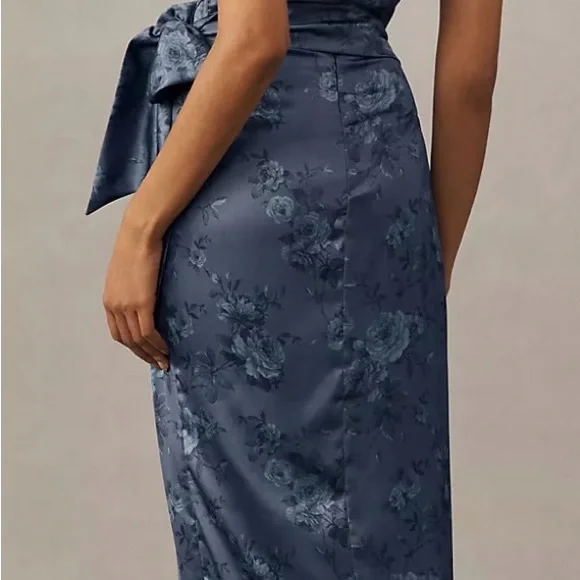 V. Chapman June Printed
Corset Front-Slit Satin Gown - Picture 4 of 4